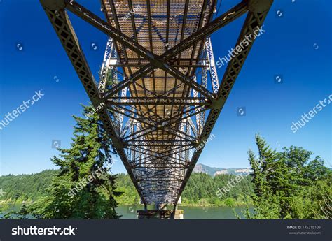 The Bridge of the Gods A Romance of Indian Oregon