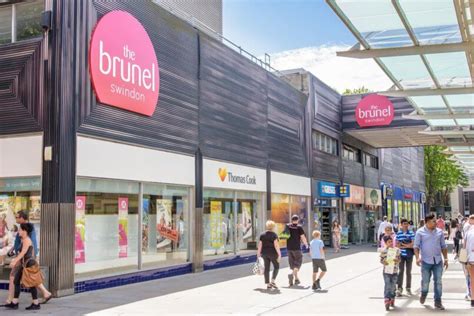 The Brunel Shopping Centre - FI Real Estate Management