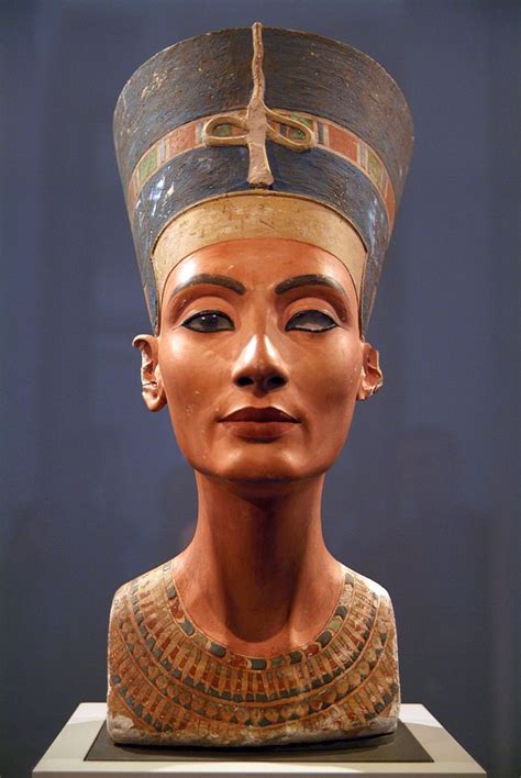 The Bust of Queen Nefertiti Ancient Egypt Online