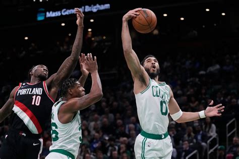 The Celtics snapped their losing streak playing the way their opponents started it