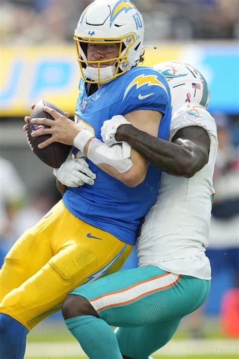 The Chargers’ defense got historically shredded by Tua and Tyreek in a season-opening loss