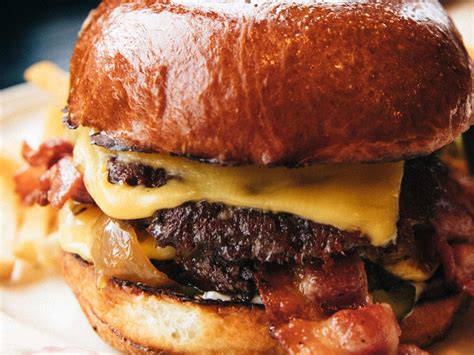 The Chicago Burger Delivery Guide - Chicago - The …