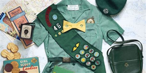 The Collectors Guide to Girl Scouts Memorabilia - Country Living