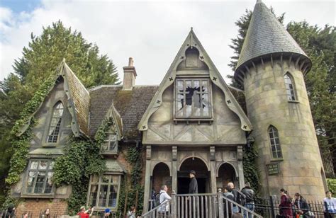 The Curse at Alton Manor (Snippet) Alton Towers Theme Park …