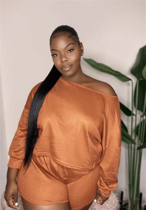 The Curvy Fox Onlyfans Leak