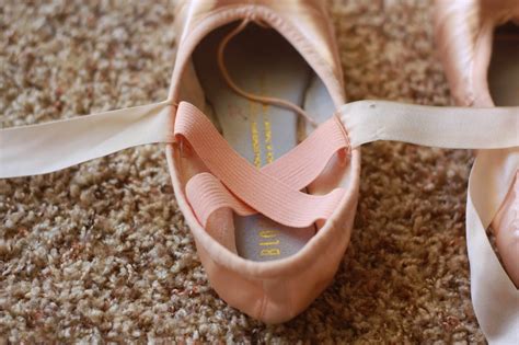 The Definitive Guide to Sewing Elastic on Pointe Shoes for Seamless and Secure Fit