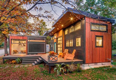 The Design Inspiration of Tiny House with Nature Material