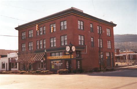 The Drug Store South Pittsburg, TN