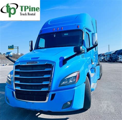 The Freightliner Cascadia I leased from Horizon Sales & Leasing…