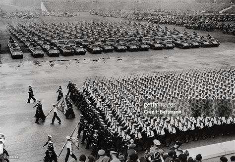 The GDR's Armed forces Attracted from the Nazi army—in Trend, Not Core