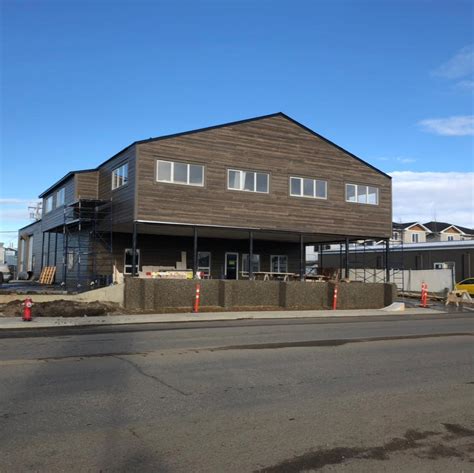 The Golf Barn Dawson Creek BC