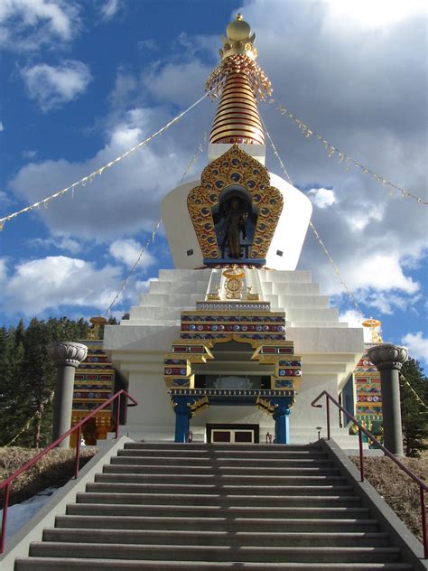 The Great Stupa of Dharmakaya, Red Feather Lakes