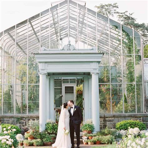 The Greenhouse Wedding - Modern Weddings