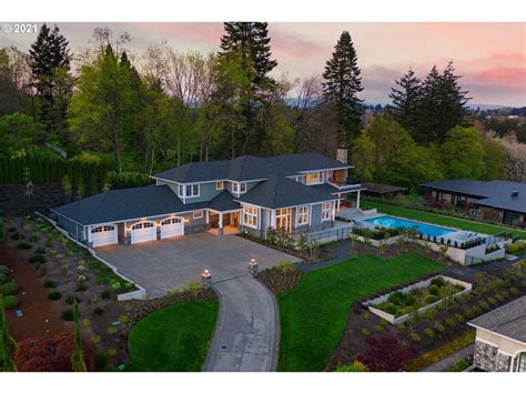 The Highlands HOA in Lake Oswego, OR