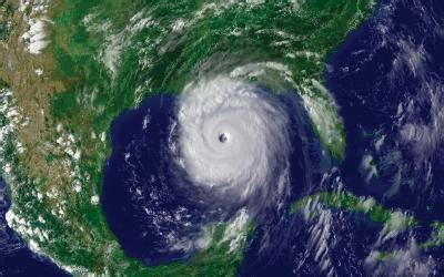 The Impacts and Responses of Hurricane Katrina - ArcGIS StoryMaps