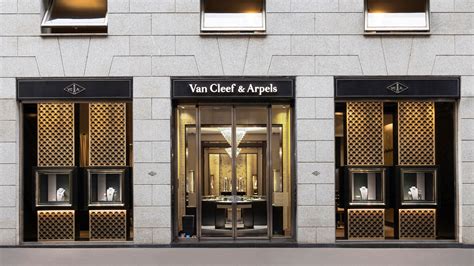 The Maison - Van Cleef & Arpels