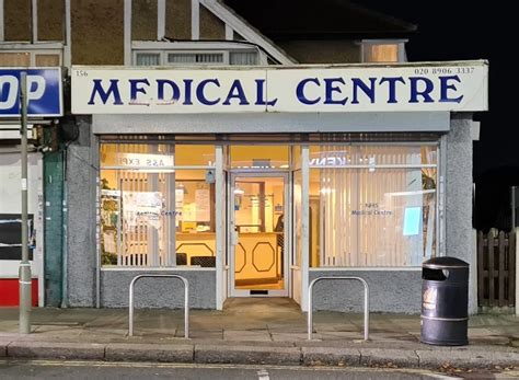 The Medical Centre opening times - FindOpen