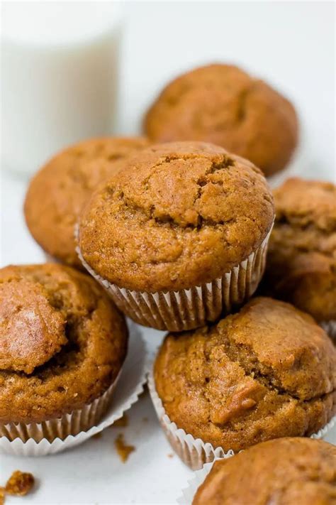 The Most Amazing Easy Pumpkin Muffins