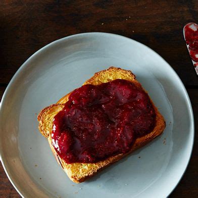 The Most Crowd-Pleasing Breakfast Is Also the Most Unexpected