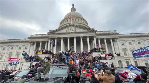 The Oath Keepers Started Training to Raid the Capitol in ... - Vice