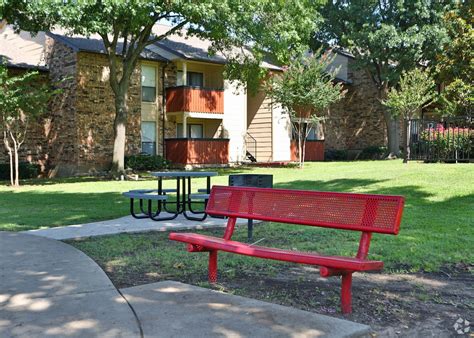 The Park At Wintergreen Apartments, 320 East Wintergreen