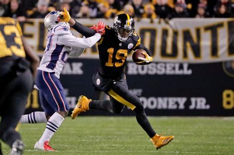 The Patriots’ risk and reward of replacing Jakobi Meyers with JuJu Smith-Schuster