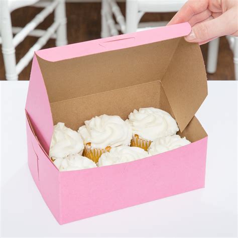 The Pink Cake Box