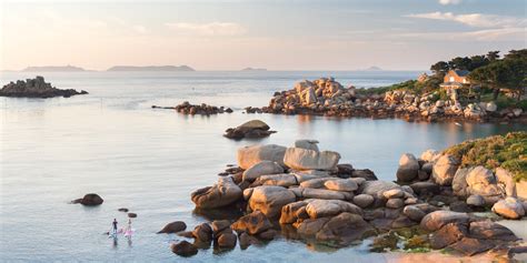 The Pink Granite Coast - Tourism & Holiday Guide