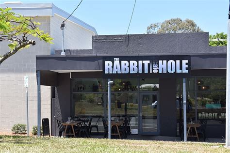 The Rabbit Hole Cafe (@therabbitholecafewynnum) • Instagram …