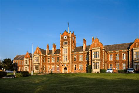 The Royal School, Wolverhampton - Wikipedia