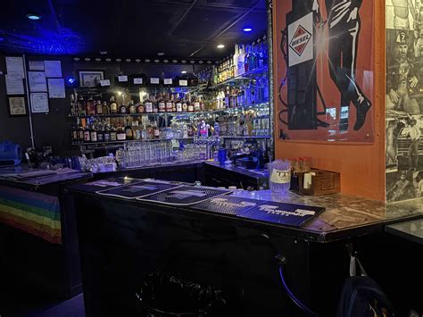 The Seattle Gay Bar Guide