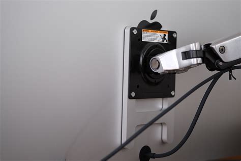 The Studio Display Vesa Mount Is a Very Un Apple Design