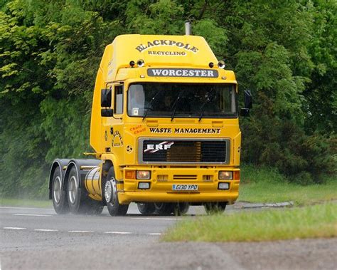 The TruckNet UK Drivers RoundTable • View topic - King pins?