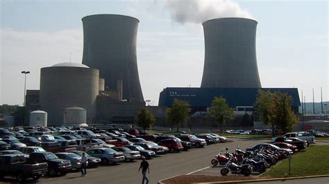 The U.S. is spending billions to keep money-losing nuclear ... - CNBC