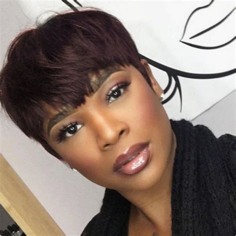 The Ultimate Guide to Embracing the Allure of Dark Brown Short Wigs