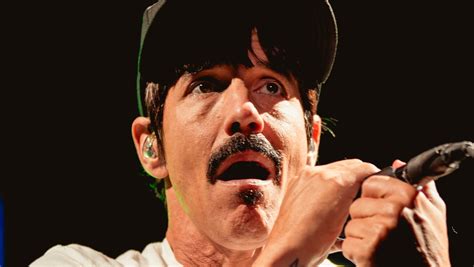 The Untold Truth Of Anthony Kiedis - Grunge.com