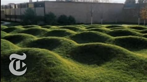 The Wave @ Maya Lin’s Wave Field - YouTube