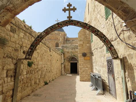 The Way of the Cross in the Via Dolorosa Jerusalem - cmc …