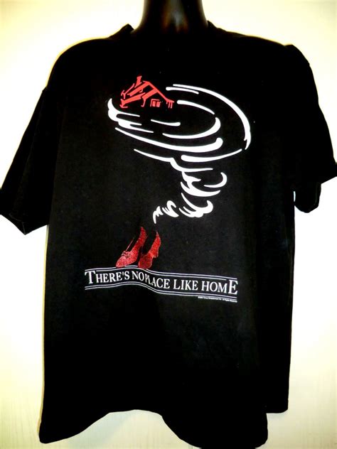 The Wizard of Oz T Shirt Size Small No Place Like Home Ruby …