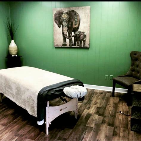 Specializing in Relaxation and Therapeutic Massage utilizing techniques... Touch of the Hand Therapeutic Massage, LLC, Morgantown, West Virginia. 311 likes. Specializing in Relaxation and Therapeutic Massage utilizing techniques such as Swedish, Deep Tissue
