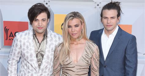 The band perry net worth. Kimberly Perry is an American singer and musician who has a net worth of $10 million. Kimberly Perry was born in Jackson, Mississippi in July 1983. She is best known for being the lead vocalist ... 