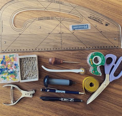 The best tools to make your patterns Professor Pattern