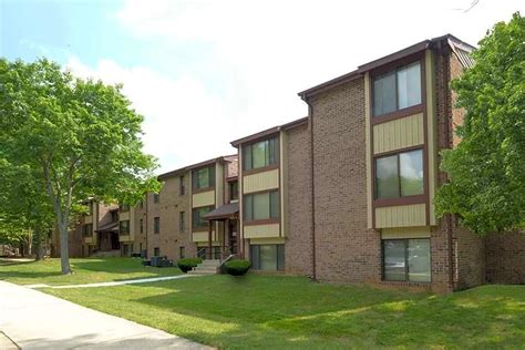 The bluffs at clary's forest apartments reviews. Bluffs at Clary's Forest offers 1-2 bedroom rentals starting at $1,422/month. Bluffs at Clary's Forest is located at 12100 Little Patuxent Pkwy, Columbia, MD 21044. See 2 … 