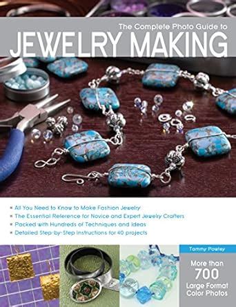 The complete photo guide to jewelry making more than 700 large format color photos. - Le tarot persan de madame indira.