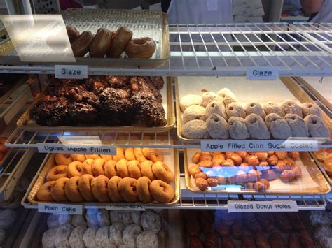 The donut shoppe. Things To Know About The donut shoppe. 