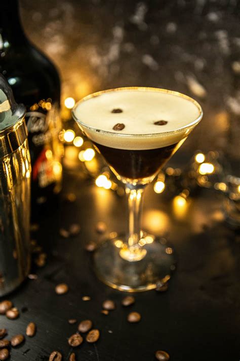 The espresso martini is back, baby, and is better than ever