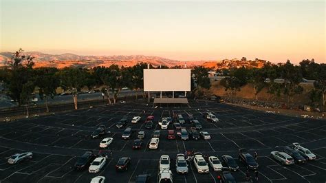 West Wind Solano 2 Drive-In, movie times for T