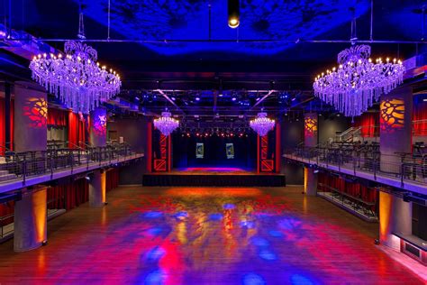 The fillmore minneapolis. Jan 10, 2020 · Now all that's needed at the Minneapolis installment of Live Nation's Fillmore-branded concert venues is staff to work the doors, stage and bars before the Feb. 12 opening gig. 