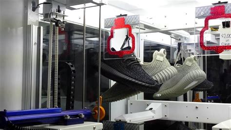 The fix kicks. Adidas Yeezy Boost 350 V2 Core Black Red (2016) (WORN/NO BOX) 