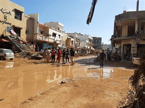 The flooding that engulfed a city in eastern Libya has displaced at least 30,000 people, UN says